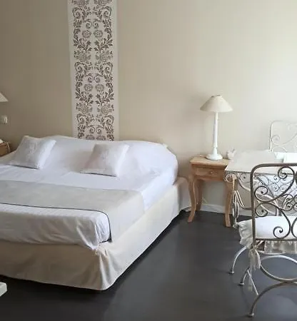 L'Heure Bleue Gites Et Chambres D'Hotes Givenchy-en-Gohelle Esterno foto